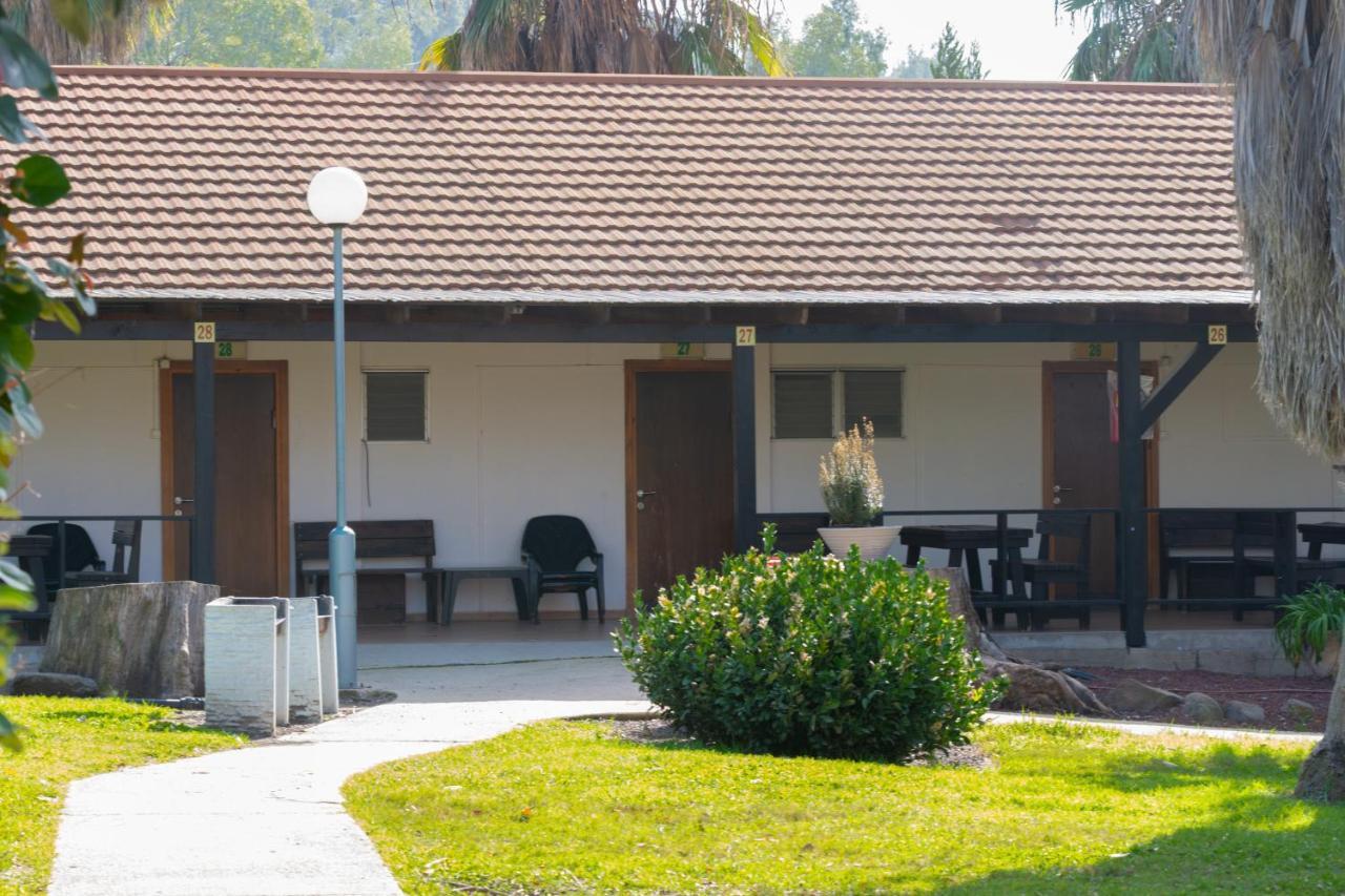 "Bakfar" Kfar Szold Country Lodging Villa Kefar Szold ภายนอก รูปภาพ